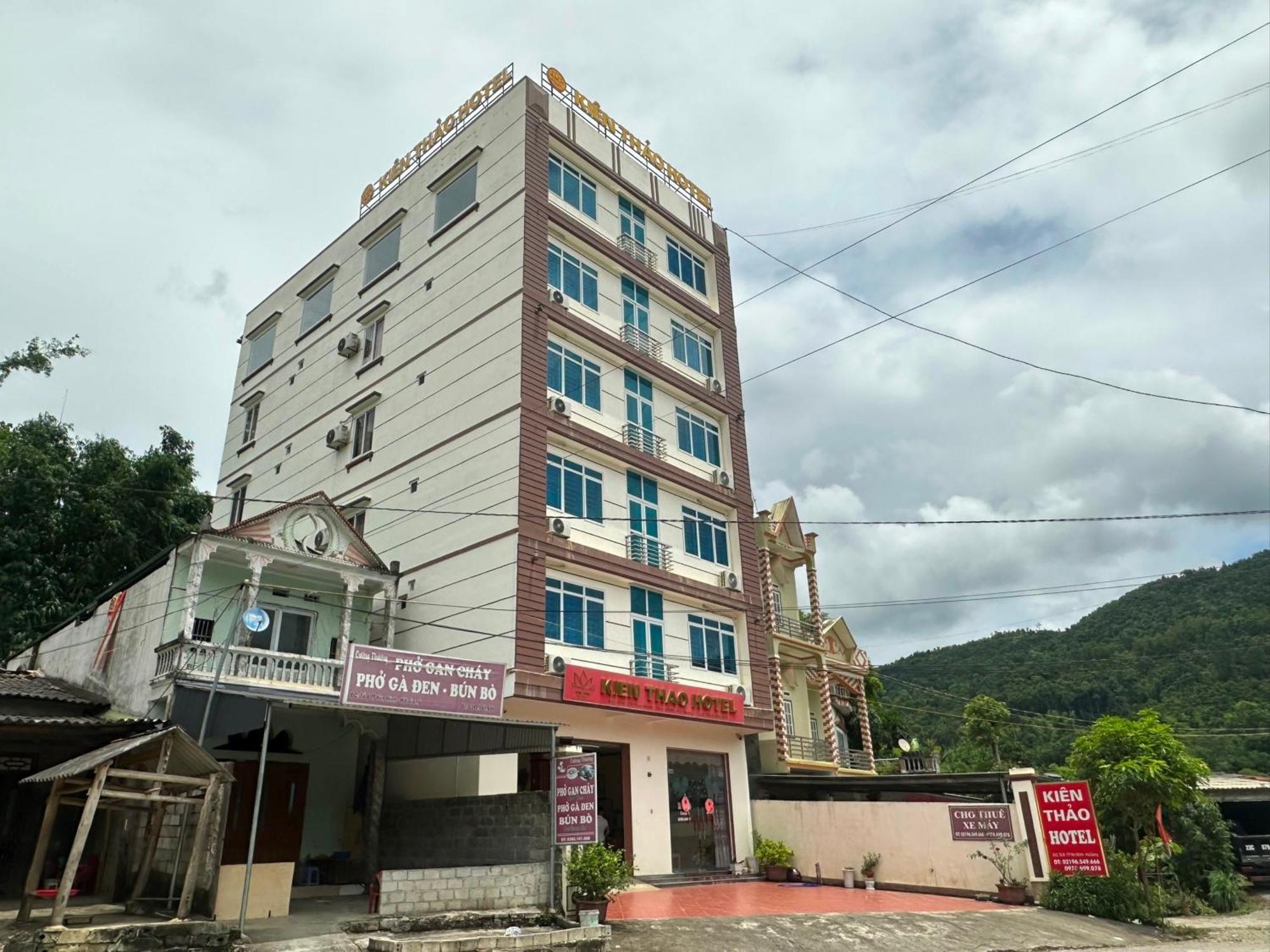 Kien Thao Hotel Yen Minh Екстериор снимка